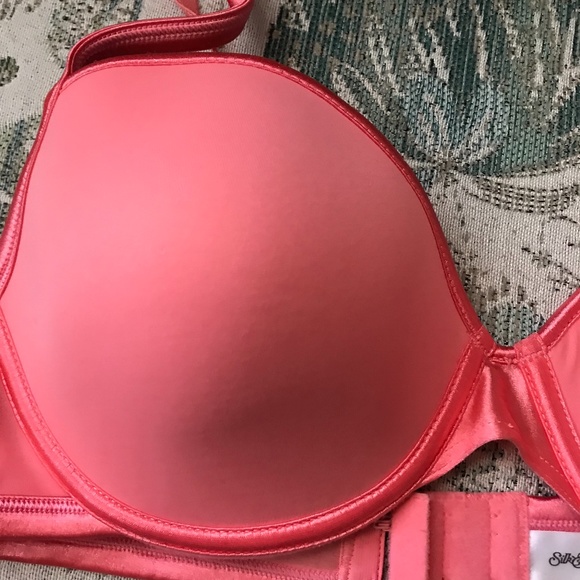 Gorgeous coral pink bra - size 36C - Picture 2 of 6